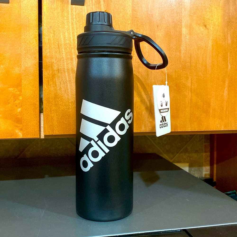 Adidas stainless steel water bottle (600ml)